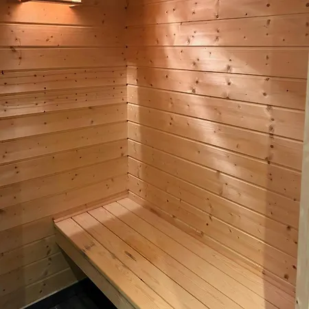 Сasa de vacaciones With Outdoor And Sauna In Rageleje